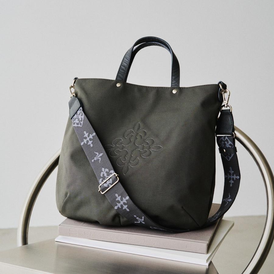 russet（ラシット） 《3/4〜価格改定》スリム2WAYトートバッグ