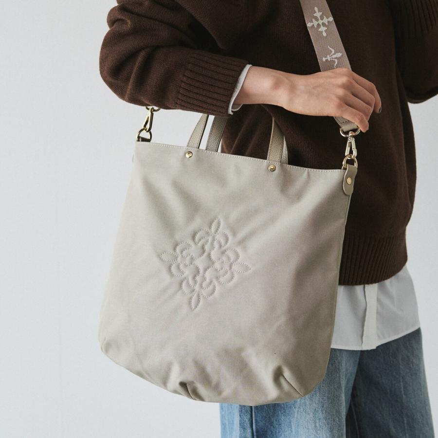 russet（ラシット） 〈新色追加〉スリム2WAYトートバッグ ＜ナイロン