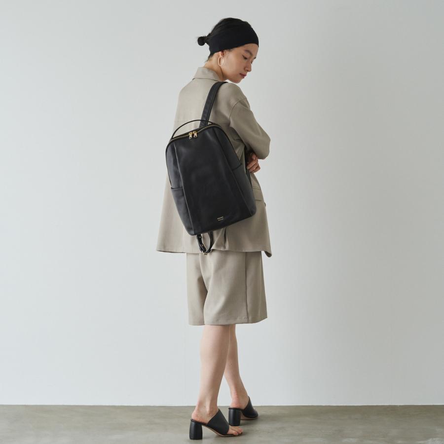russet ＜背面メッシュ仕様＞レザーリュックサック(CE-1373