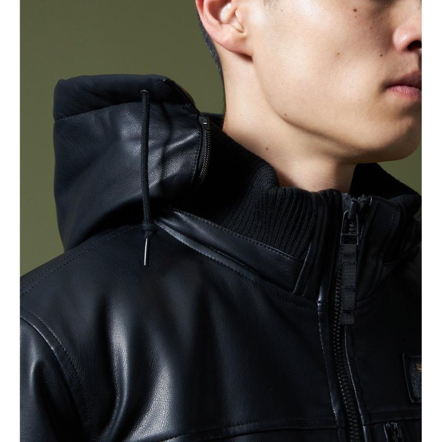 Alpha Industries（アルファ・インダストリーズ） フェイクレザー