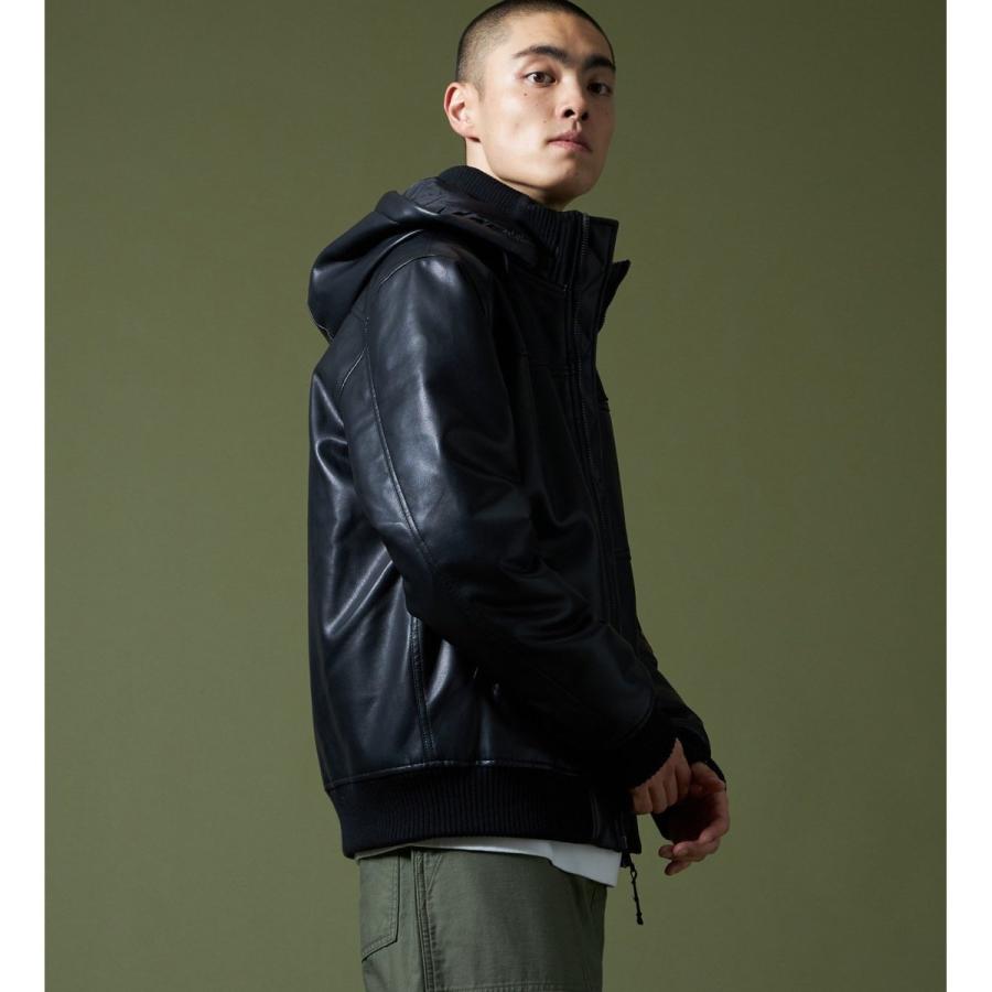 Alpha Industries（アルファ・インダストリーズ） フェイクレザー