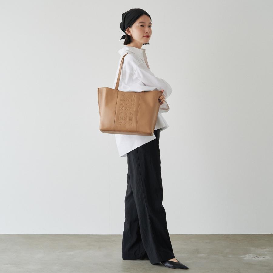 ま*ま様 ラシット バッグ トート 本革 モノグラムプレス russet（ラシット） 【2024AW】モノグラムプレスレザートートバッグ(CE