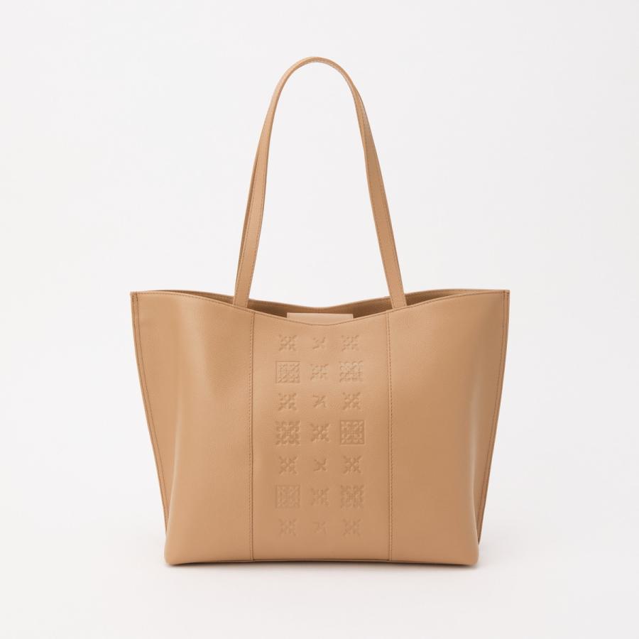 russet（ラシット） 【2024AW】モノグラムプレスレザートートバッグ(CE