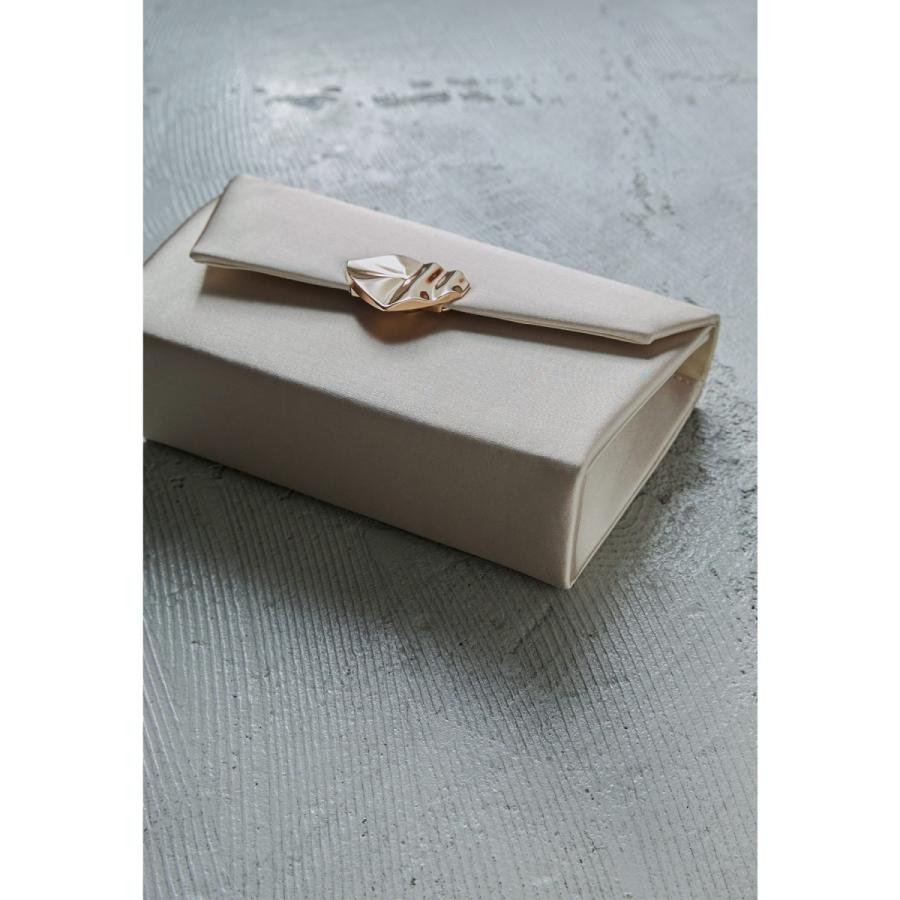 niana（ニアナ） ブラスカットフラップバッグ : マルイ(丸井)Yahoo!店