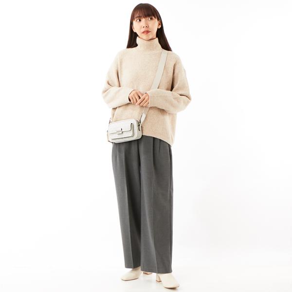 MK スモールカメラバッグ カラー(アドミラル/オプティックホワイト) MICHAEL KORS（マイケルコース） BRADSHAW カメラバッグ エクストラ