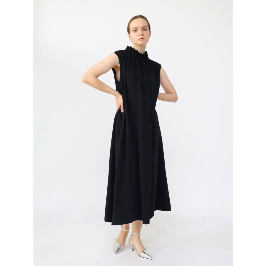 タックネックワンピース(Navy)の画像