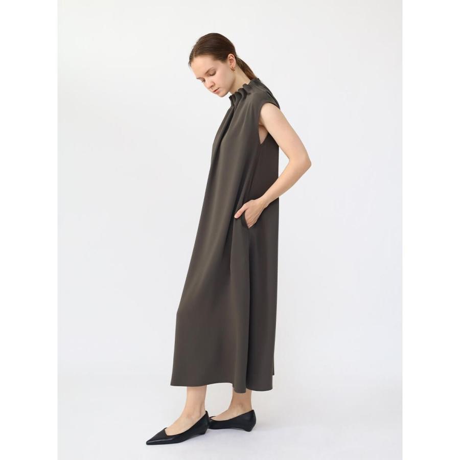 タックネックワンピース(Navy)の画像