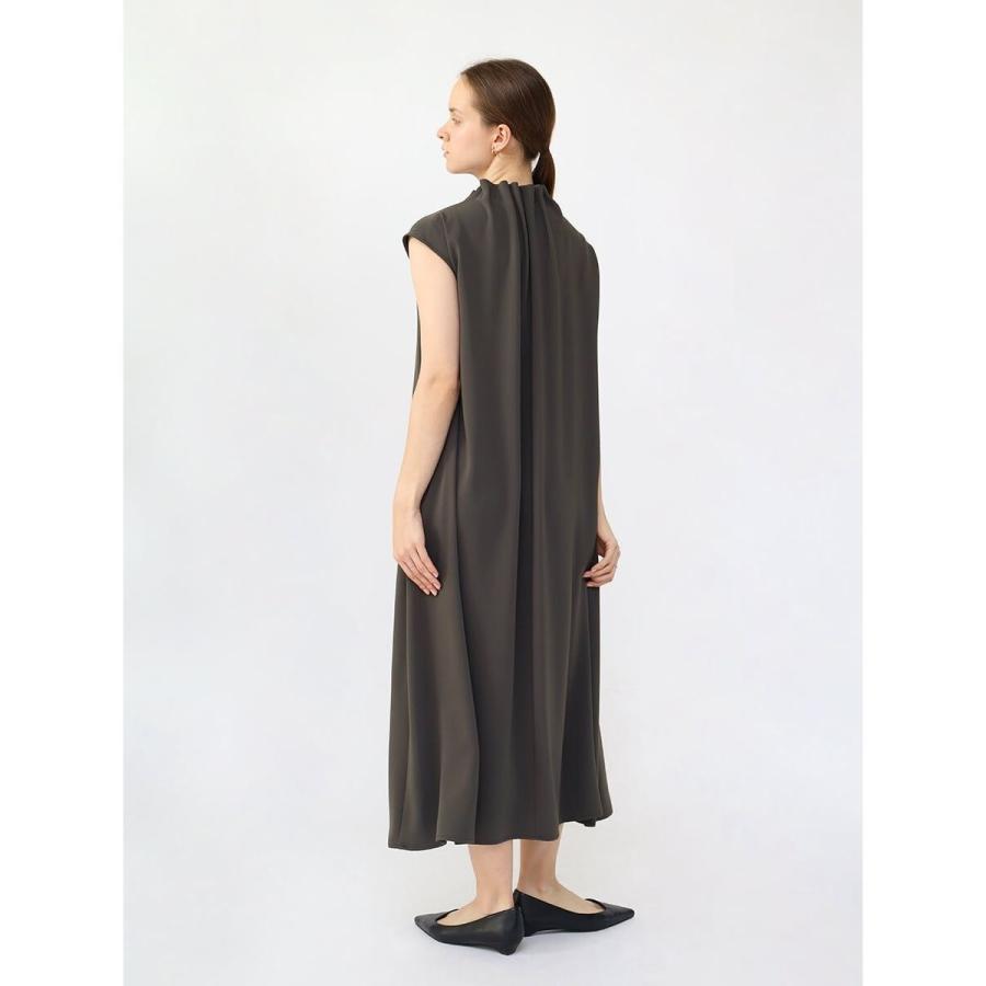 タックネックワンピース(Navy)の画像