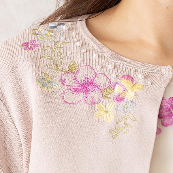 Rose Tiara（ローズティアラ） フラワー刺繍ニットカーディガン