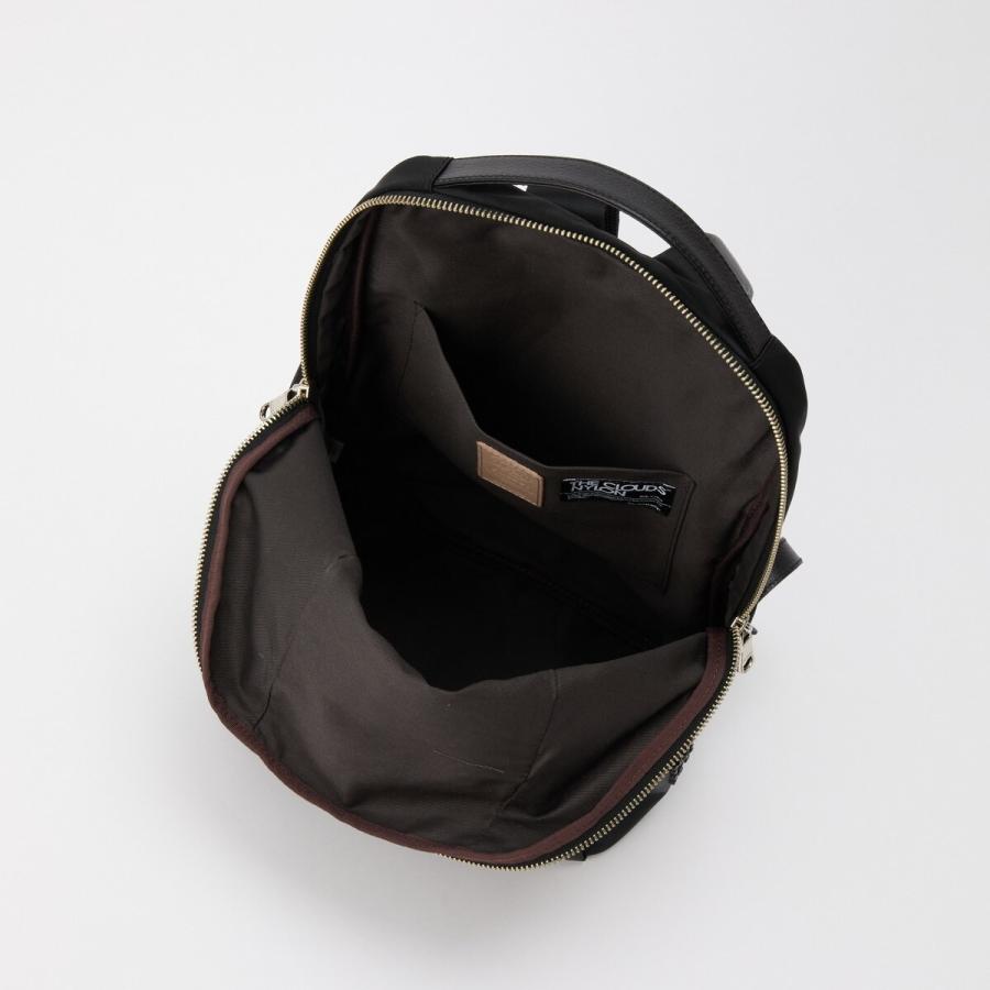 russet（ラシット） ＜背面メッシュ仕様＞クラウズナイロンリュック