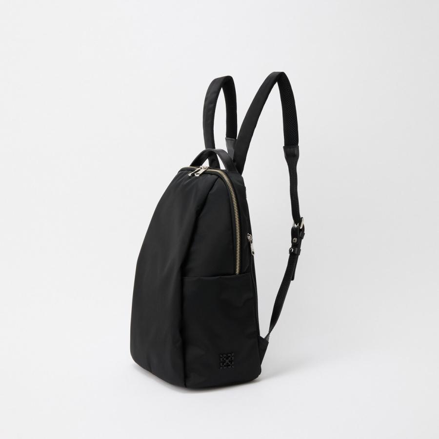 russet（ラシット） ＜背面メッシュ仕様＞クラウズナイロンリュック