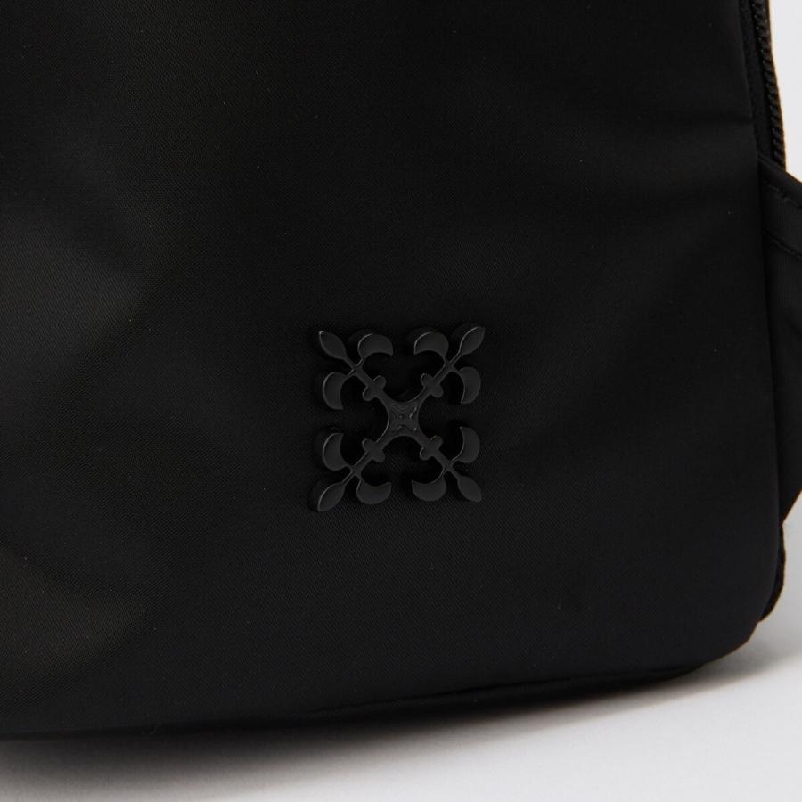 russet（ラシット） ＜背面メッシュ仕様＞クラウズナイロンリュック