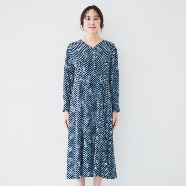 洗える／日本製】ジオメトリック柄フレアワンピース（ミドルワンピース