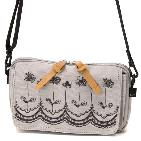 SUPER HAKKA（スーパーハッカ） 「glanta」フラワースカラップ刺繍