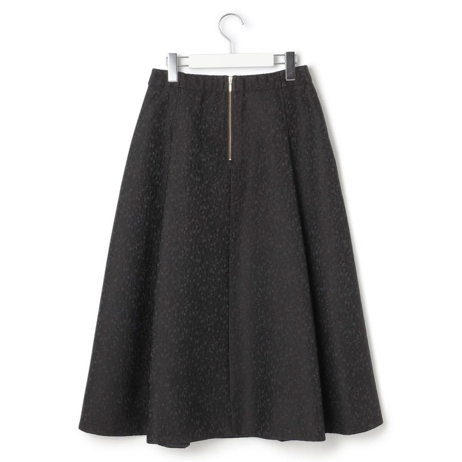 23区（ニジュウサンク） 【洗える】ジオメトリックジャカード タック