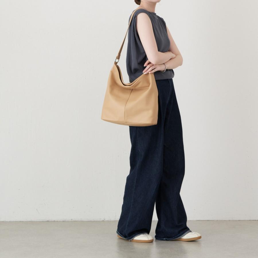 russet（ラシット） ソフトレザーワンショルダーバッグ(CE-1506