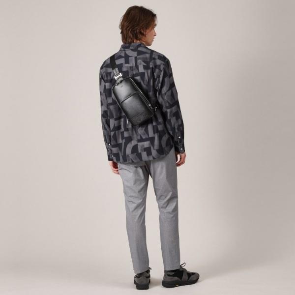 TAKEO KIKUCHI（タケオキクチ） 水シボレザーワンショルダーバッグ