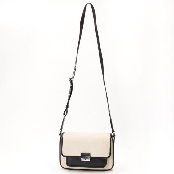 MICHAEL KORS（マイケルコース） BRADSHAW キャンバス クロスボディ