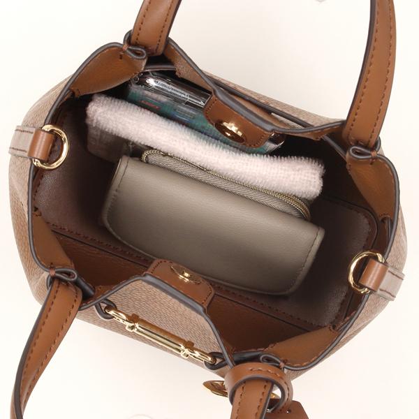 MICHAEL KORS（マイケルコース） CARSON NS クロスボディ スモール