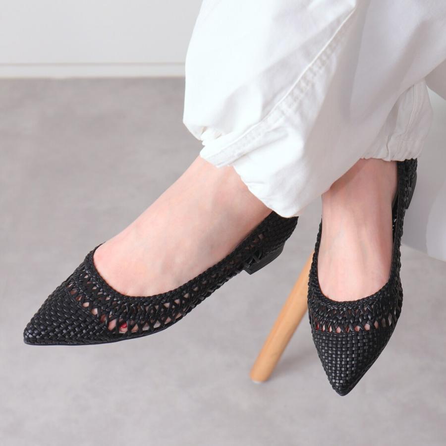 DIANA ベージュ ポインテッドトゥ フラットシューズ　アッシュ様 靴・バッグのダイアナ通販サイト ｜ ポインテッドトゥ ベージュ