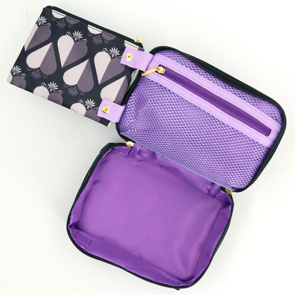 ANNA SUI（アナスイ） 収納ポーチ/トラベルポーチ 小 ミニポーチ付き