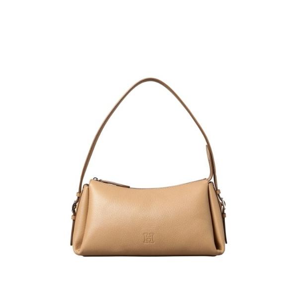 【サルト】2WAY レザーショルダーバッグ S 本革（商品番号：P25-35520）の画像