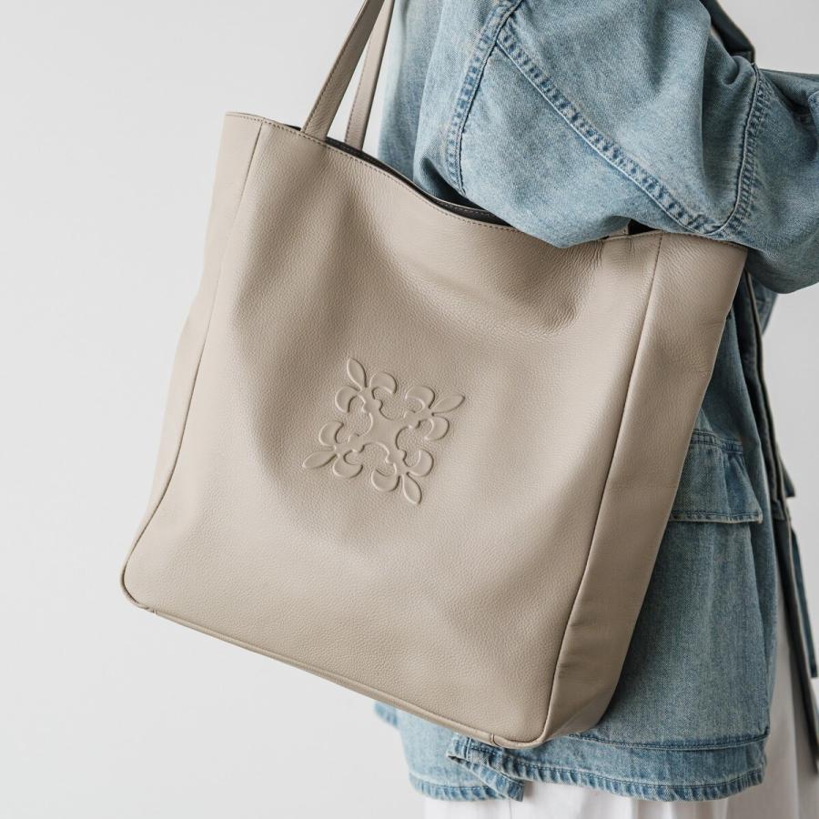 russet（ラシット） 【2025SS】＜本革・460g＞ソフトレザートート