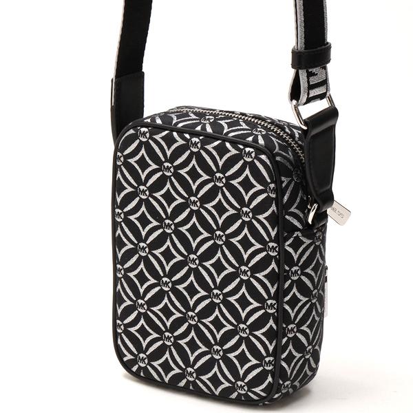 MICHAEL KORS（マイケルコース） JET SET ITEM メタリック ロゴジャ 