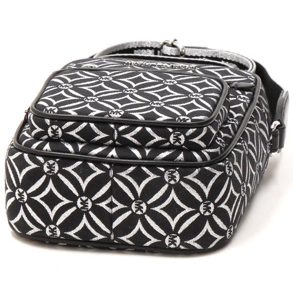 MICHAEL KORS（マイケルコース） JET SET ITEM メタリック ロゴジャ
