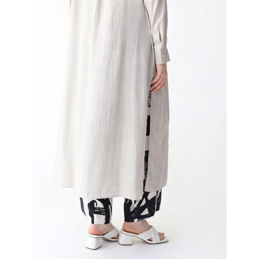 Aga（アーガ） ワッシャーサテンバンドカラーロングシャツ : マルイ