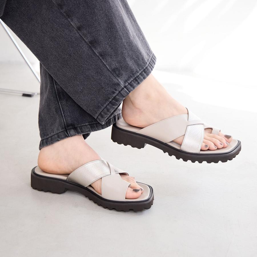 HIMIKO 【SALE/20％OFF】トラックソールトングサンダル/651222