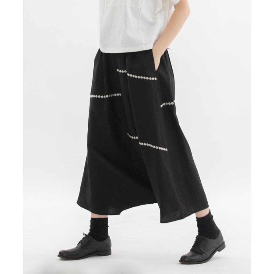 未使用　nop de nod　リネンレーヨンライン刺繍サルエルバルーンパンツ nop de nod リネンレーヨンライン刺繍サルエルバルーンパンツ