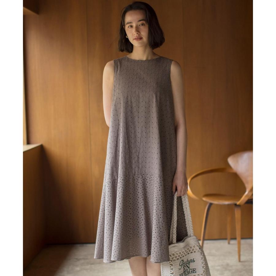 【WEB限定・新色追加】エンブロイダリーレースノースリーブ ワンピースの画像