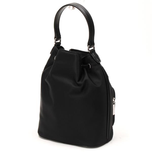 MICHAEL KORS（マイケルコース） KHAI ナイロン バケット バッグ