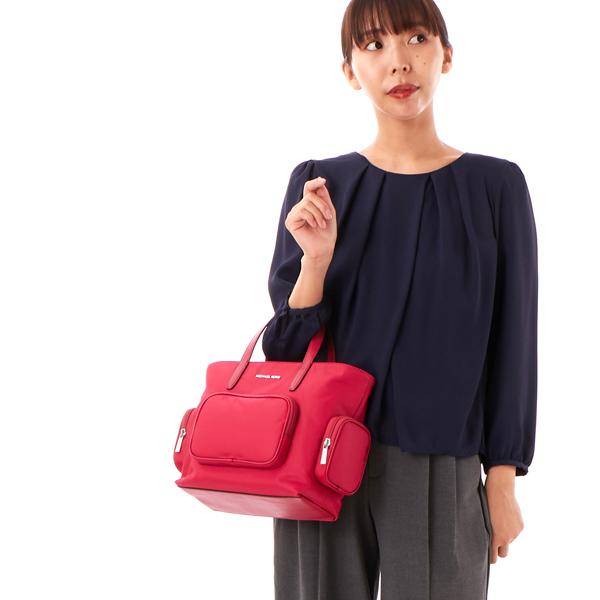 MICHAEL KORS（マイケルコース） KHAI カーゴ ポケット トート 