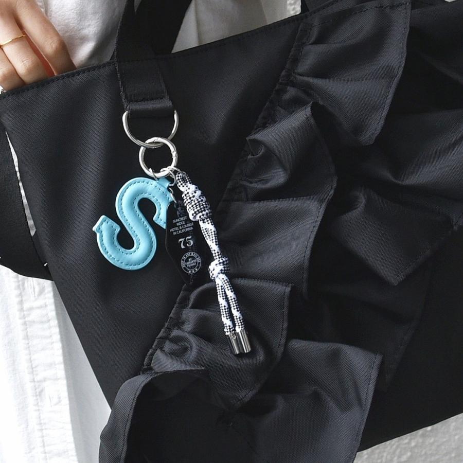 SHIPS（シップス） 【WEB限定】チャーム 付き フリル トート : マルイ