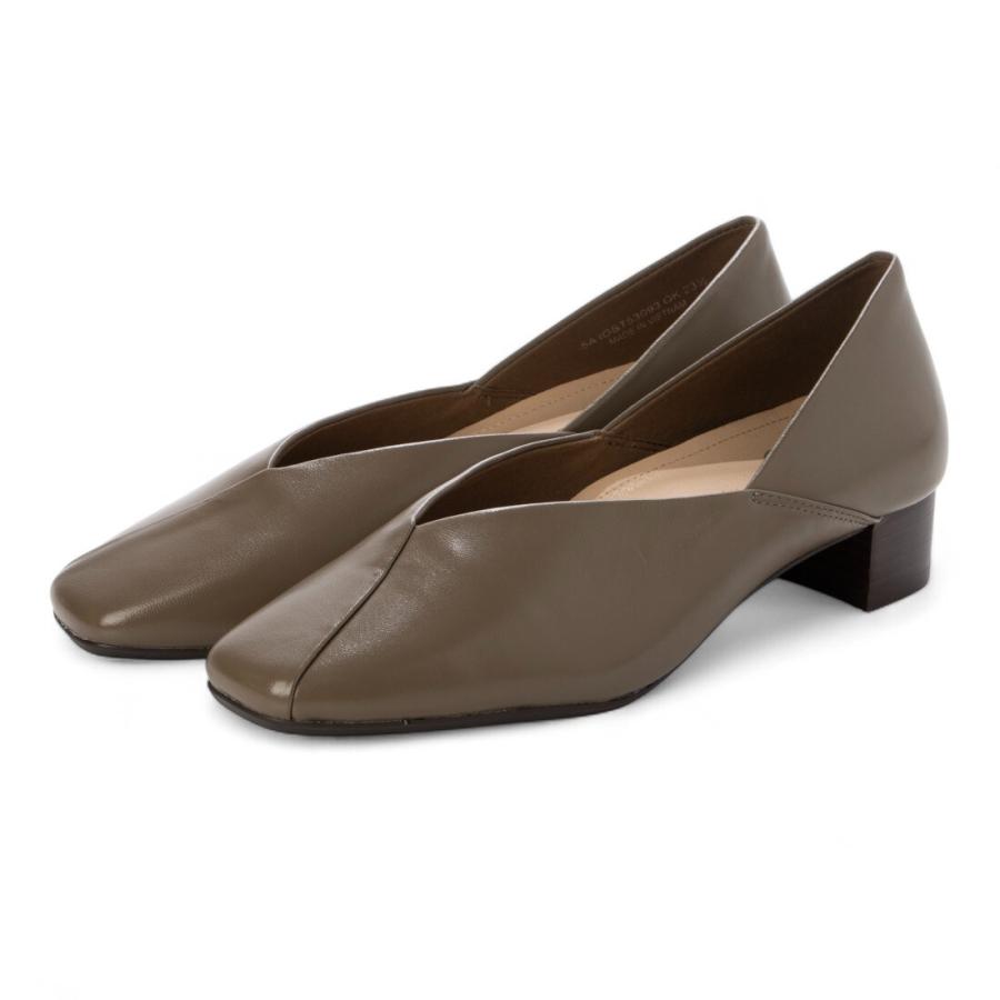 ing グルカデザインローヒールパンプス イング ing グルカデザインローヒールパンプス （アイボリー