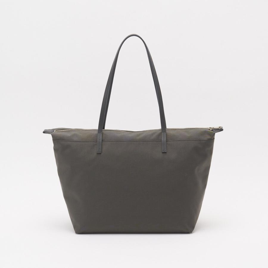 russet（ラシット） 《WEB限定》【ファスナー付き】コーデュラナイロン