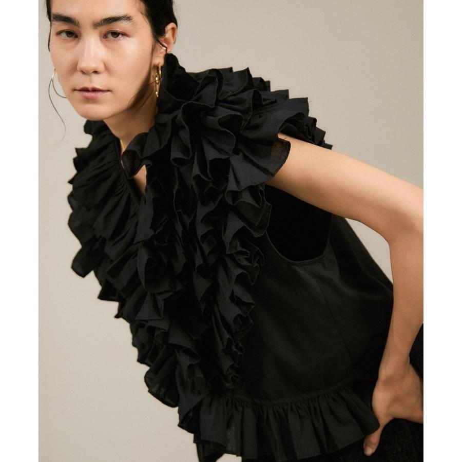 crinkle crinkle crinkle】別注フリルポンチョノースリーブブラウス