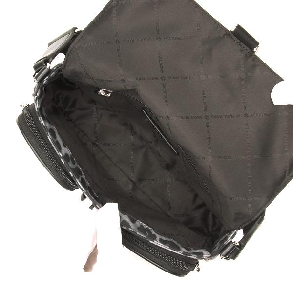 MICHAEL KORS（マイケルコース） KHAI MD DBL PKT FLAP MESSENGER
