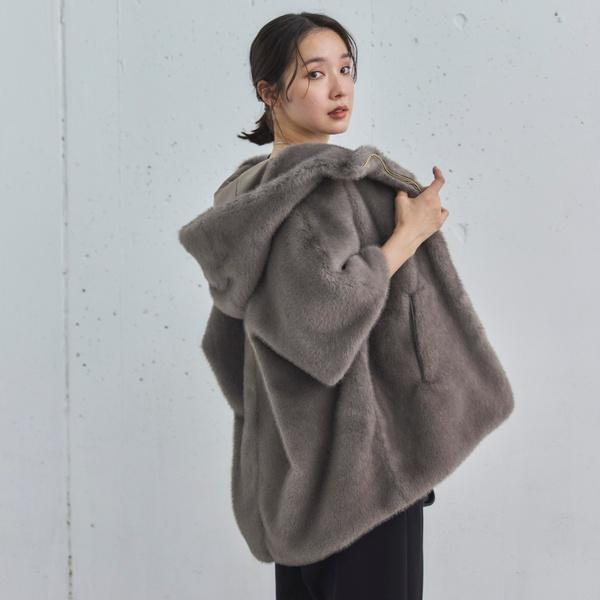 DOUX ARCHIVES（ドゥアルシーヴ） ミンクファーライクフーディーベスト