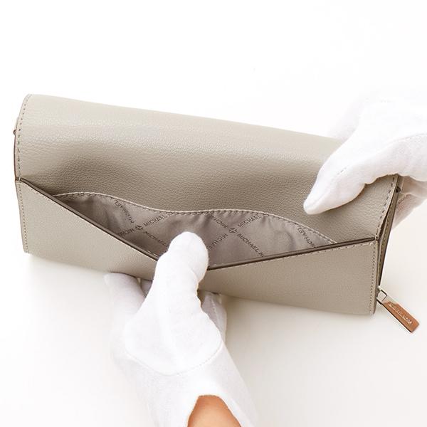 MICHAEL KORS（マイケルコース） JET SET ITEM LG ZA WALLET XBODY