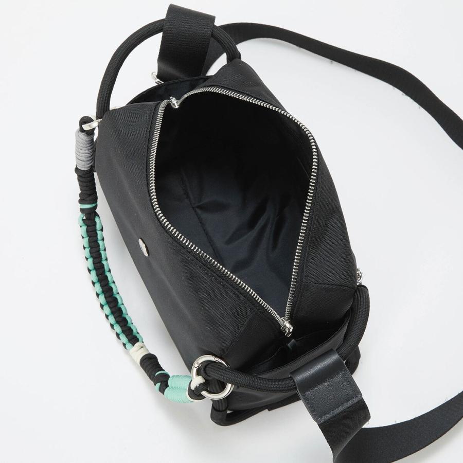 トプカピ（TOPKAPI）/【Breath TOPKAPI】ポリエステル コードチャーム付き ショルダーバッグ TOPKAPI（トプカピ） 【Breath TOPKAPI】ポリエステル コードチャーム