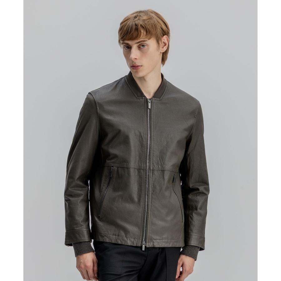 新素材【シャツ感覚で羽織れる軽さ】シュリンクエアレザー　ブルゾンの画像