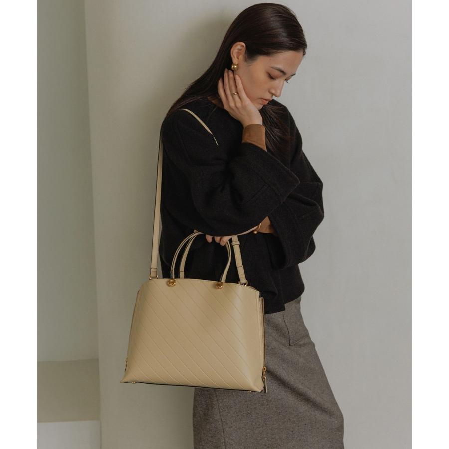 ROPE'（ロペ） 【E'POR】【数量限定】Y BAG Medium Emboss : マルイ