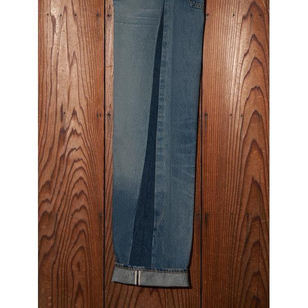 LEVI'S(R) VINTAGE CLOTHING 1955 501(R)ジーンズ ミディアムインの画像