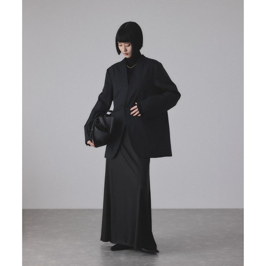 ADAM ET ROPE'（アダムエロペ） LIMONTAノーカラーダウンジャケット