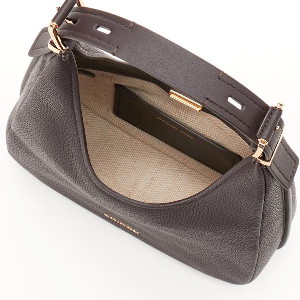 MICHAEL KORS（マイケルコース） NOLITA ペブルレザー ホーボー 