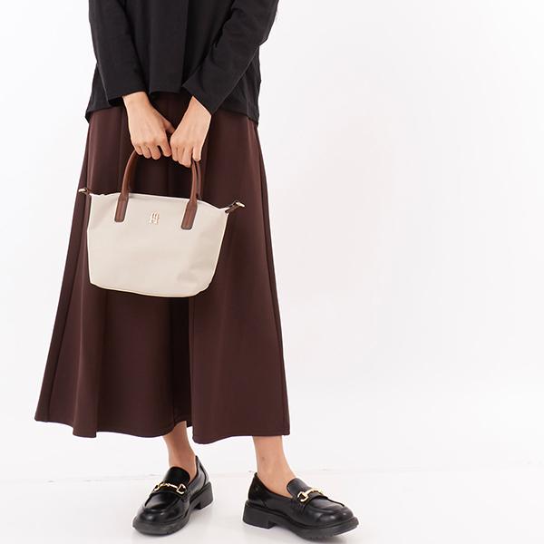 TOMMY HILFIGER（トミー・ヒルフィガー） ポペットミニトートバッグ