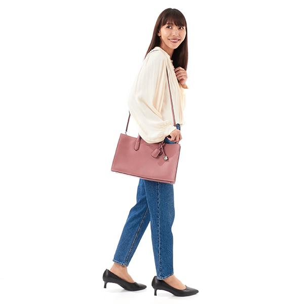 MICHAEL KORS（マイケルコース） SCARLETT レザー サッチェル